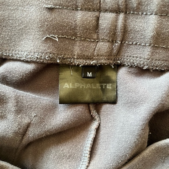 Alphalete Men's Charcoal Joggers - Picture 2 of 5